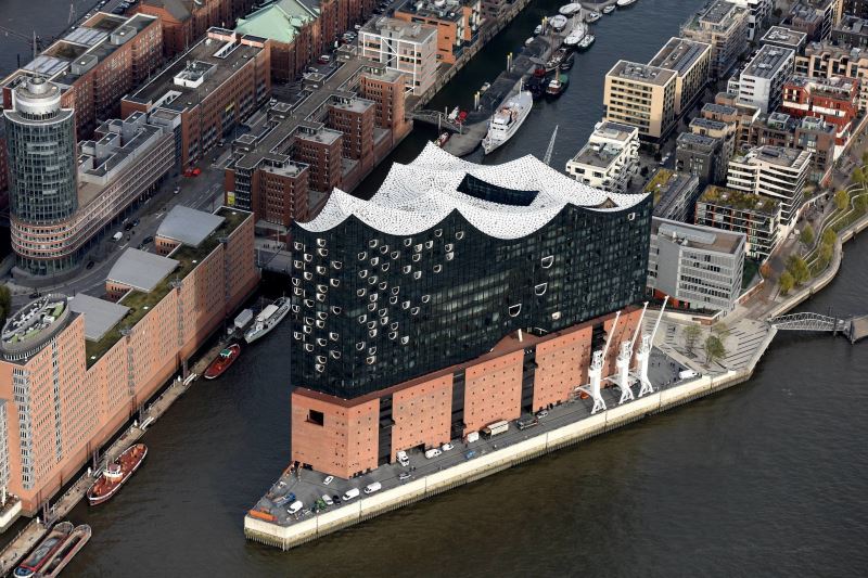 Elbphilharmonie: το νέο μουσικο-αρχιτεκτονικό θαύμα της Ευρώπης