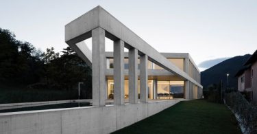 Concrete-Villa
