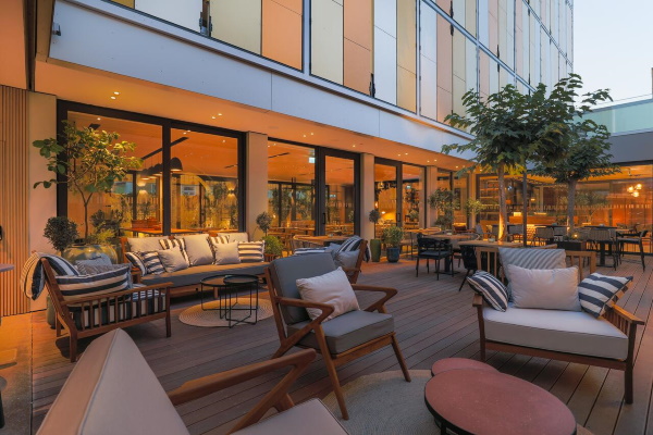 Hotel-Indigo-Etem
