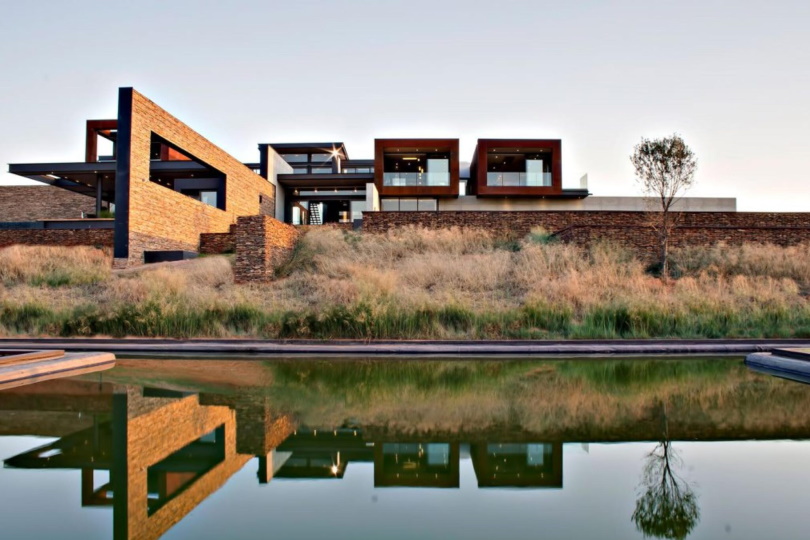 House-Boz