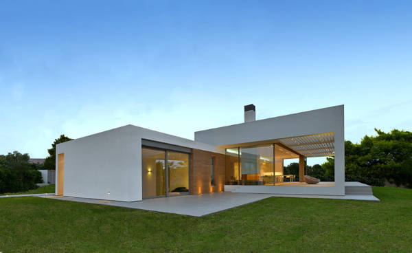 Ammoudi-House