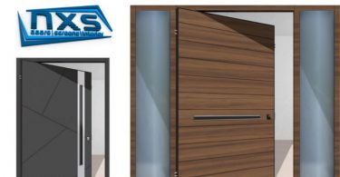 Pivot-Door
