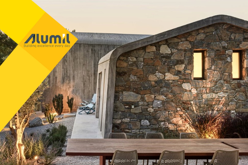 Alumil: Τα συστήματά της στο εντυπωσιακό «U House»