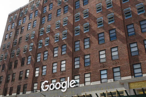 Ο εξοπλισμός των κεντρικών γραφείων της Google στη Νέα Υόρκη με συστήματά της Alumil