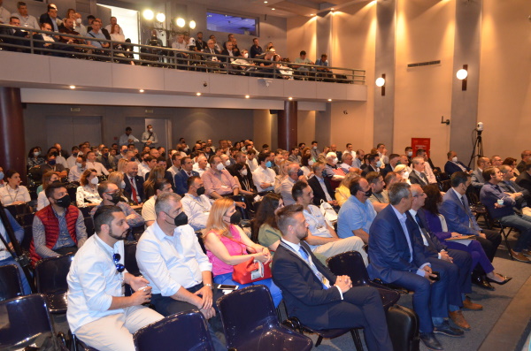 8ο Πανελλήνιο Συνέδριο Κατασκευαστών